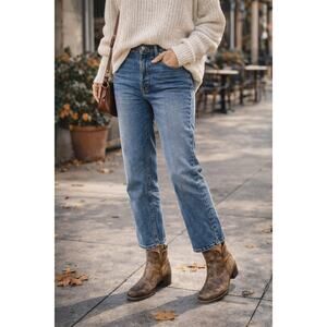 Women's Diba True Walnut Grove Distressed Leather Pull On Ankle Booties Size 9.5